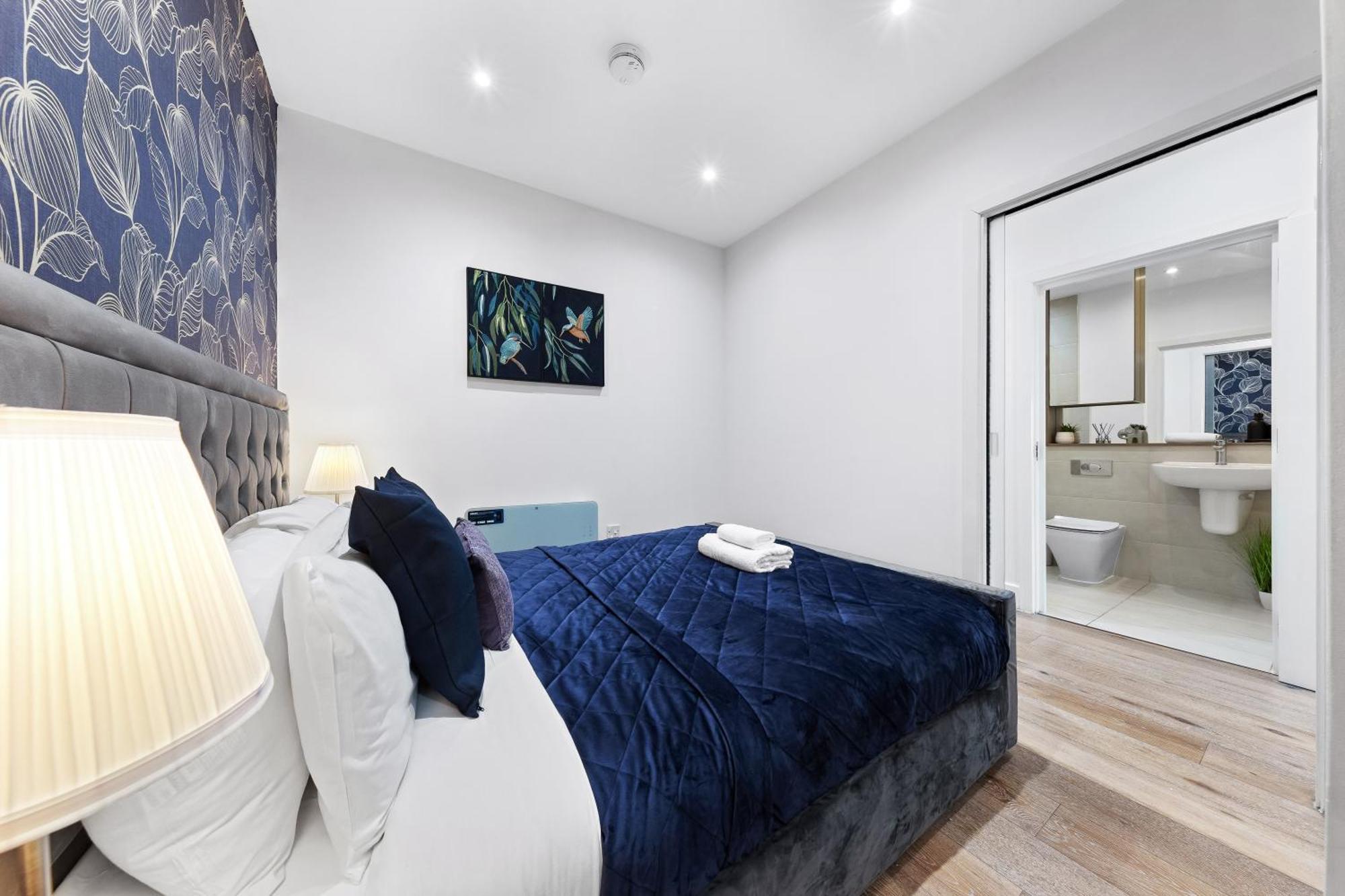 Modern One Bedroom Flat - Sleeps 5 -Near Heathrow - London Ub3 Eksteriør billede